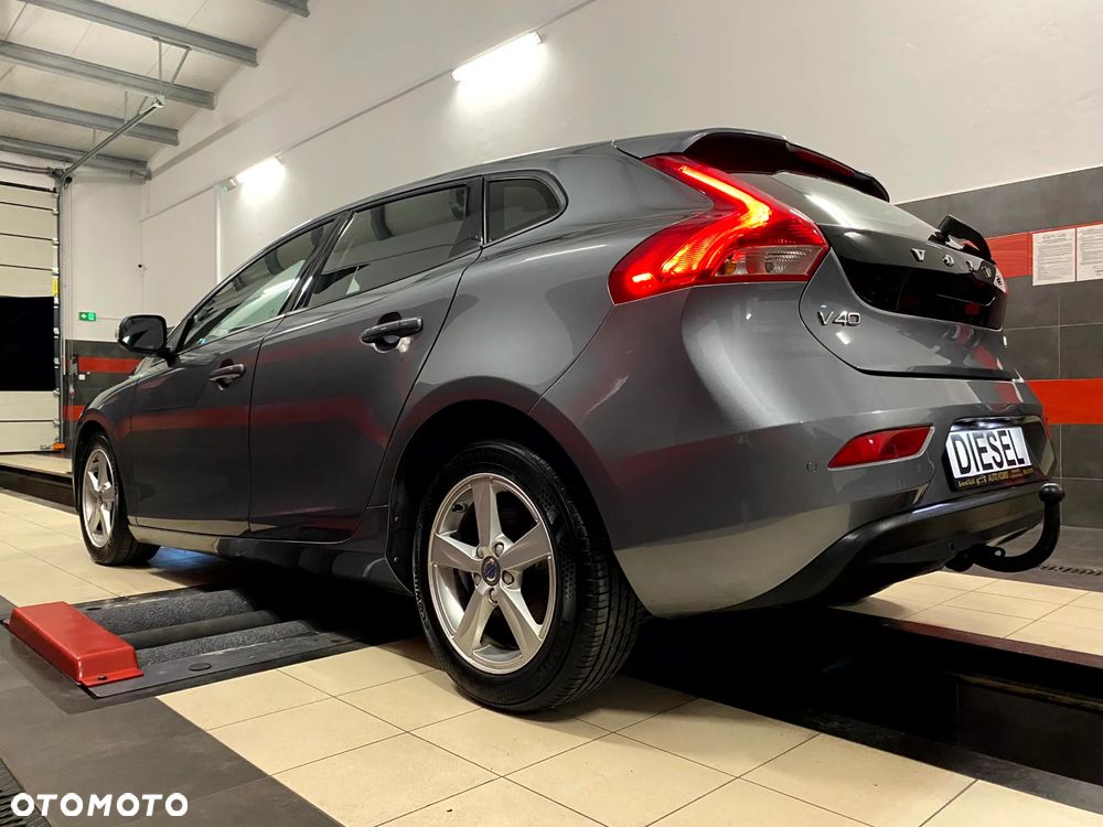 Volvo V40 D2 Powershift Summum - 10