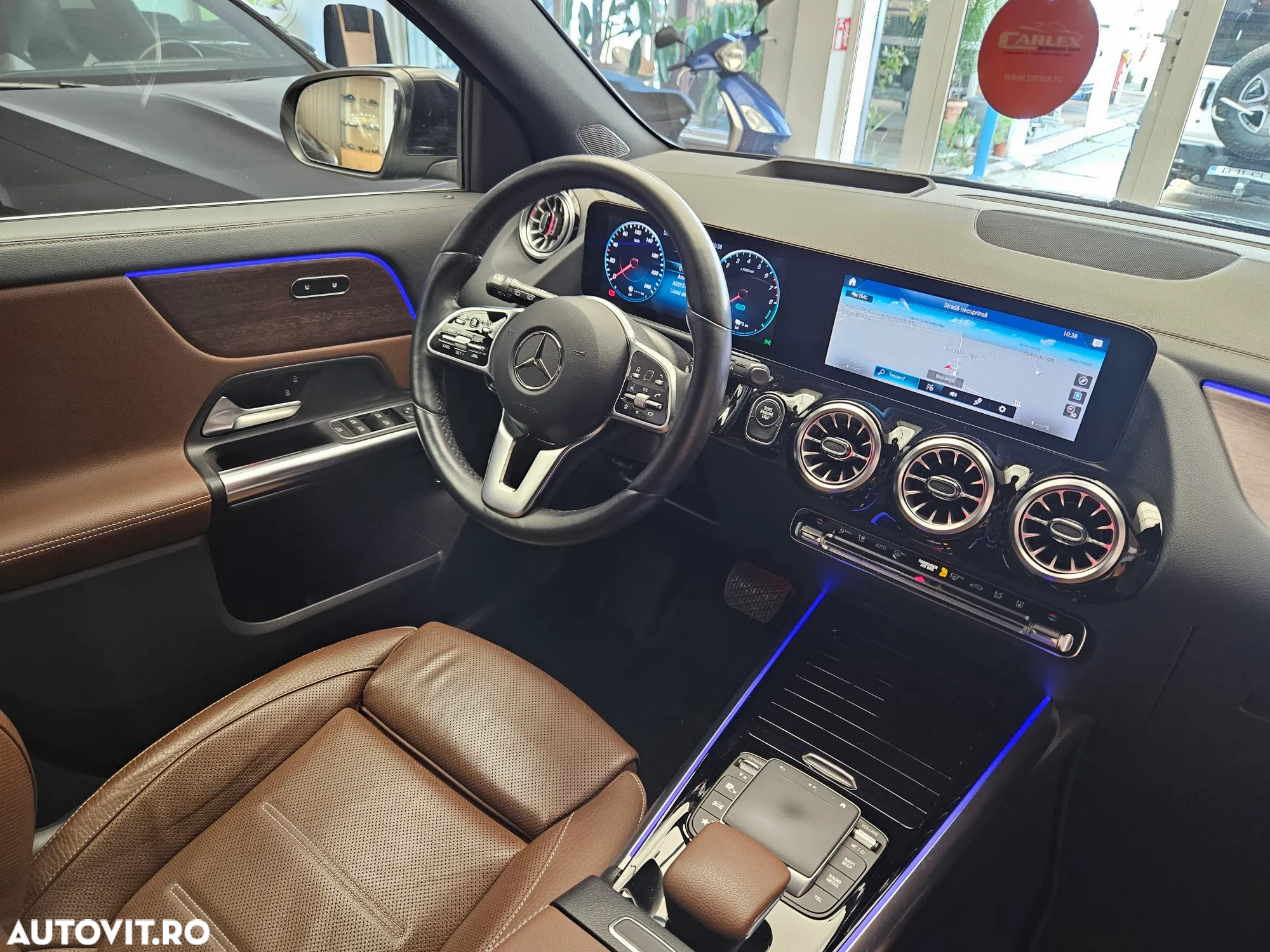Mercedes-Benz GLA 250 e 8G-DCT Special Edition - 17