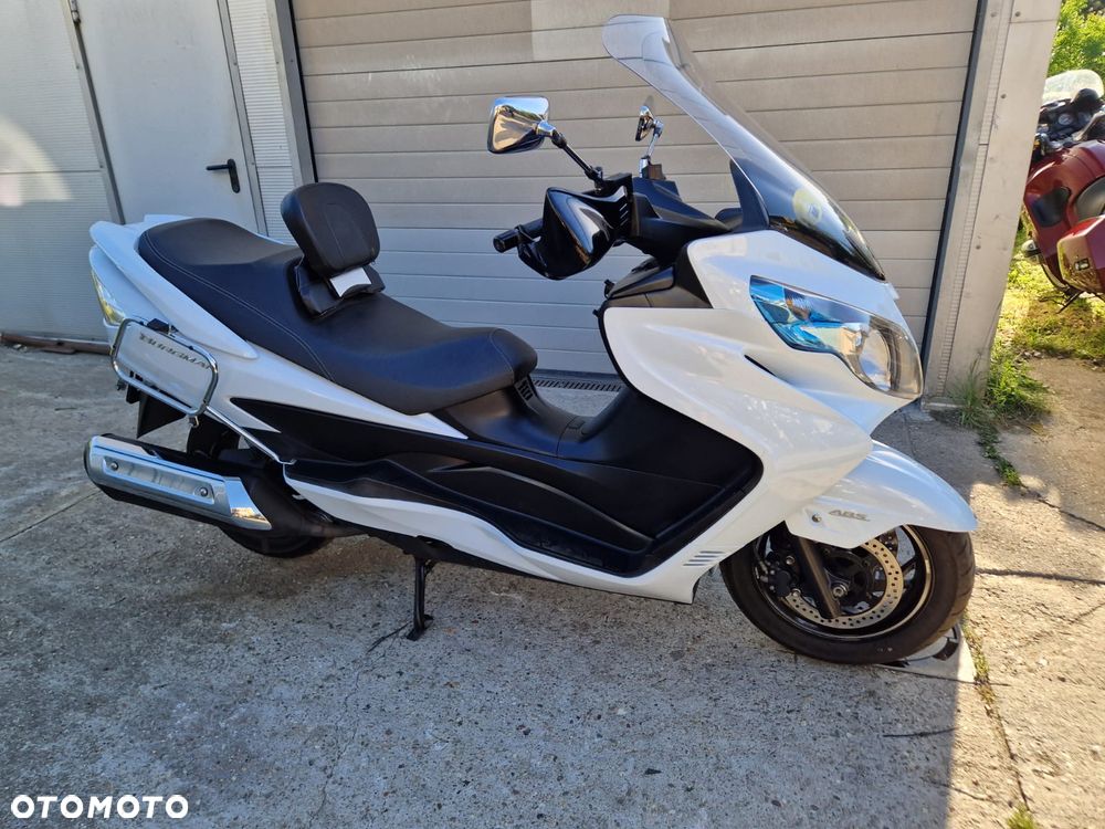 Suzuki Burgman - 2