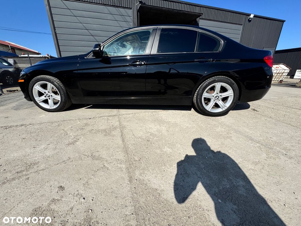 BMW Seria 3 328i xDrive - 2