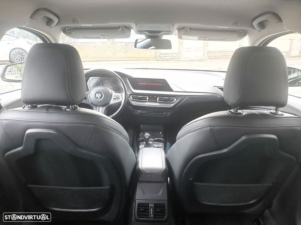 BMW 116 d Aut. Sport Line - 42