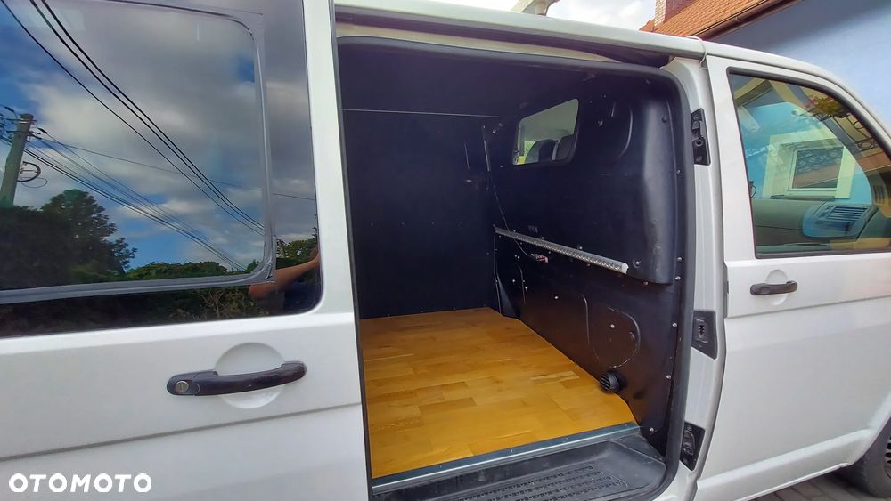Volkswagen TRANSPORTER - 11