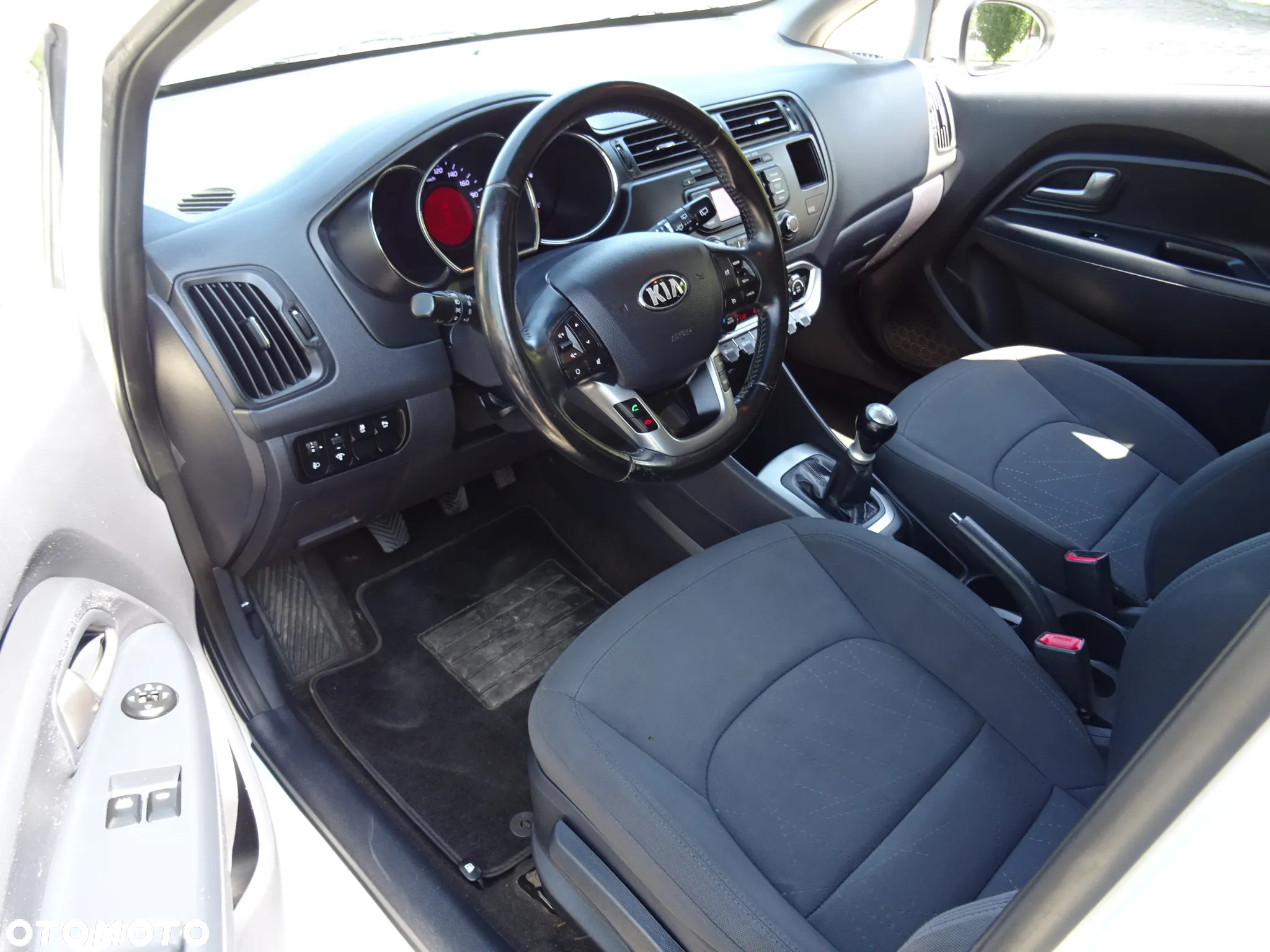 Kia Rio 1.2 Dream-Team Edition - 7