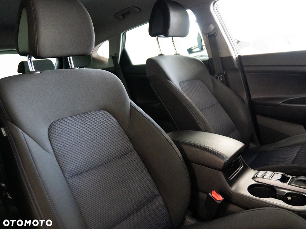 Hyundai Tucson 1.7 CRDI BlueDrive Style 2WD DCT - 33