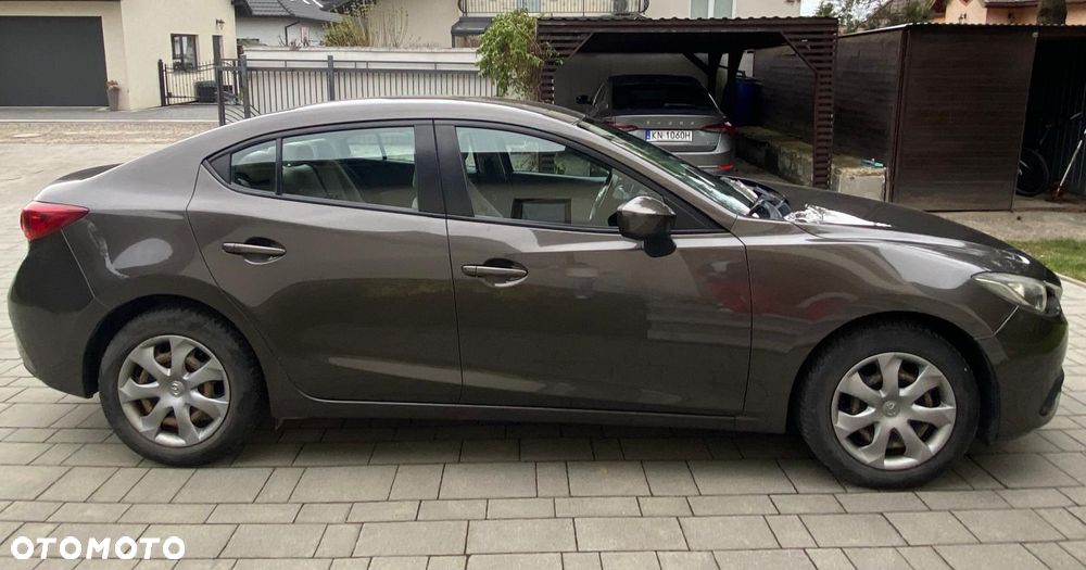 Mazda 3 - 6
