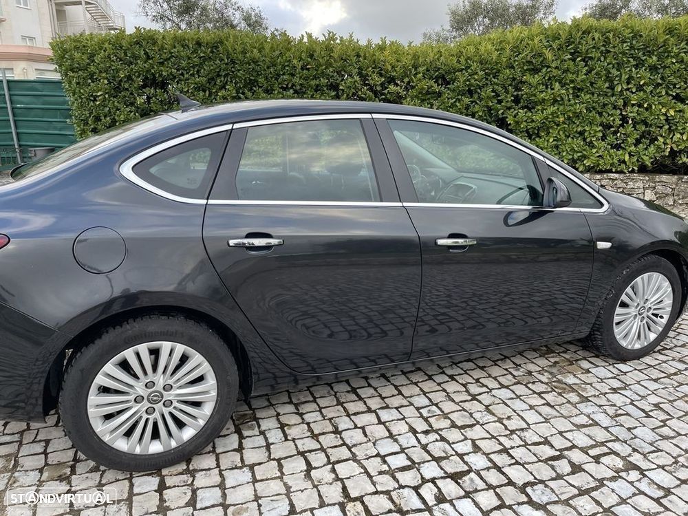 Opel Astra 1.7 CDTi Cosmo Start/Stop - 5