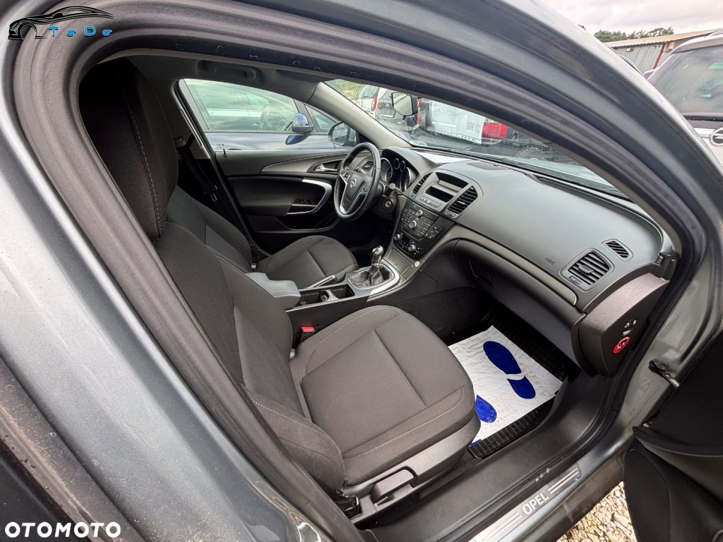 Opel Insignia 1.6 T Cosmo - 23