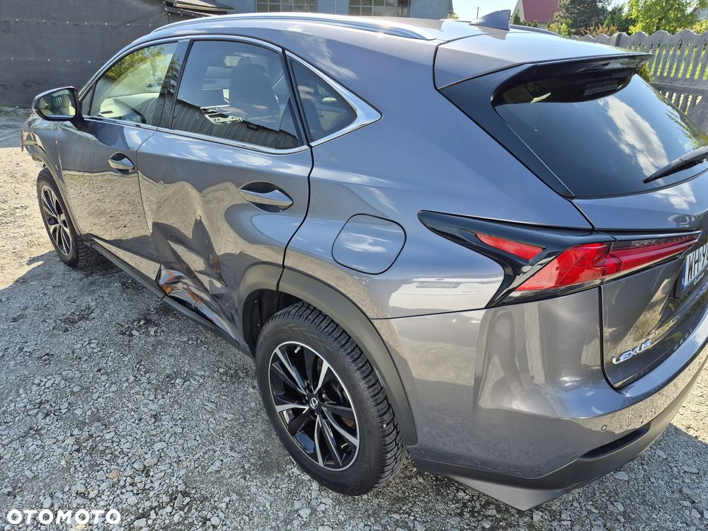 Lexus NX 300 F Impression AWD - 34