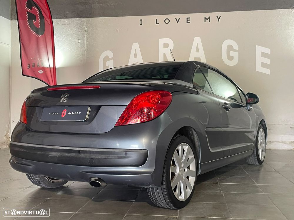 Peugeot 207 CC 1.6 HDi FAP Sport - 17