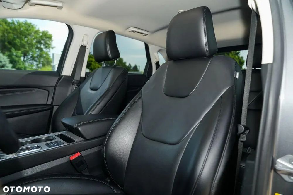 Ford Edge - 20