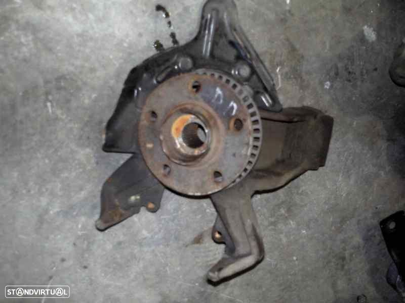 MANGA DE EIXO FRENTE DIREITA AUDI A3 1.8 125CV 1781CC - 1