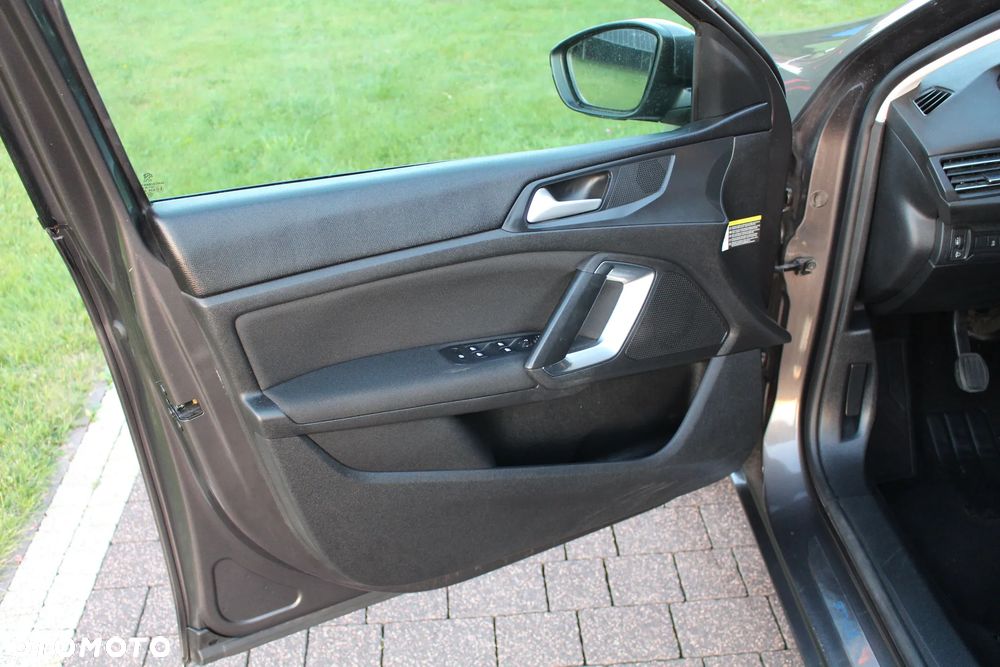 Peugeot 308 - 9