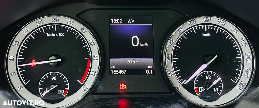 Skoda Karoq 1.6 TDI SCR Ambition - 33