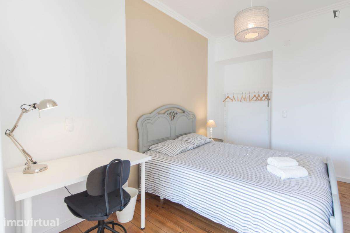 Quarto - localizado em Martim Moniz Lisbon - Grande imagem: 4/19