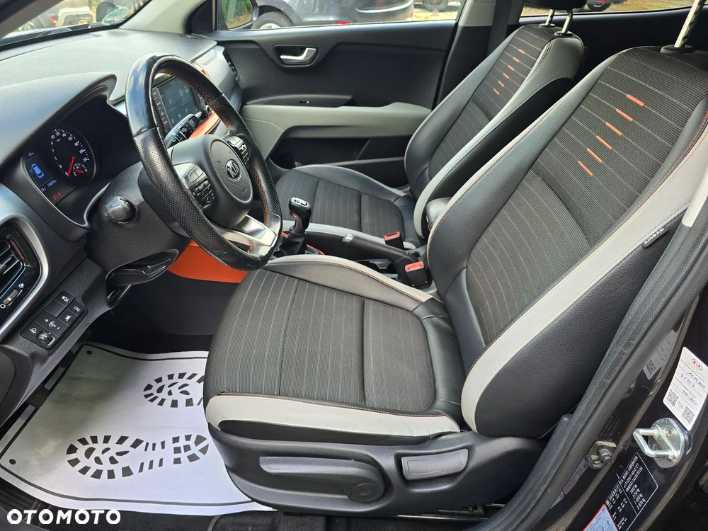 Kia Stonic 1.0 T-GDI 120 Spirit - 17