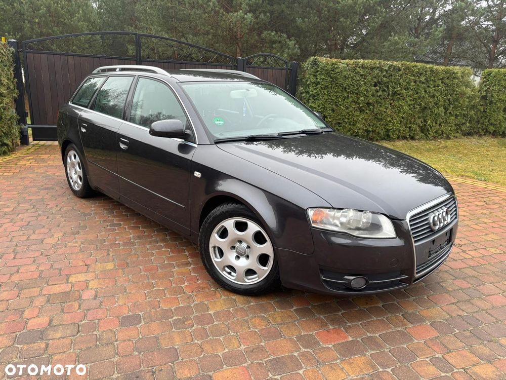 Audi A4 Avant 2.0 TDI DPF - 1