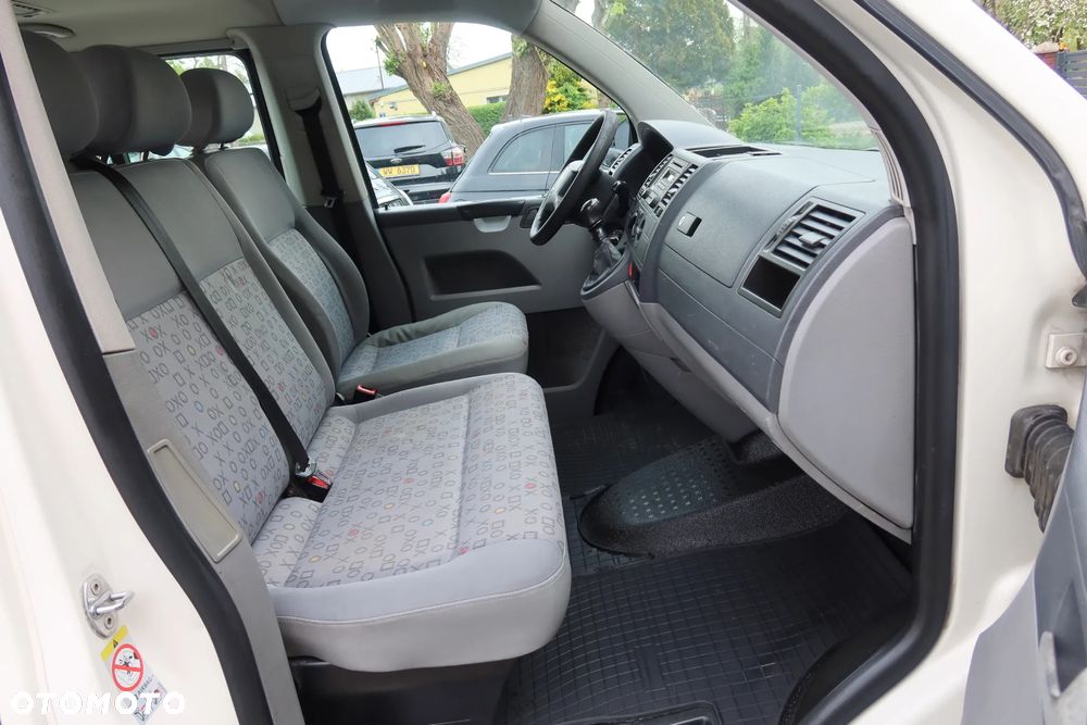 Volkswagen Transporter - 14