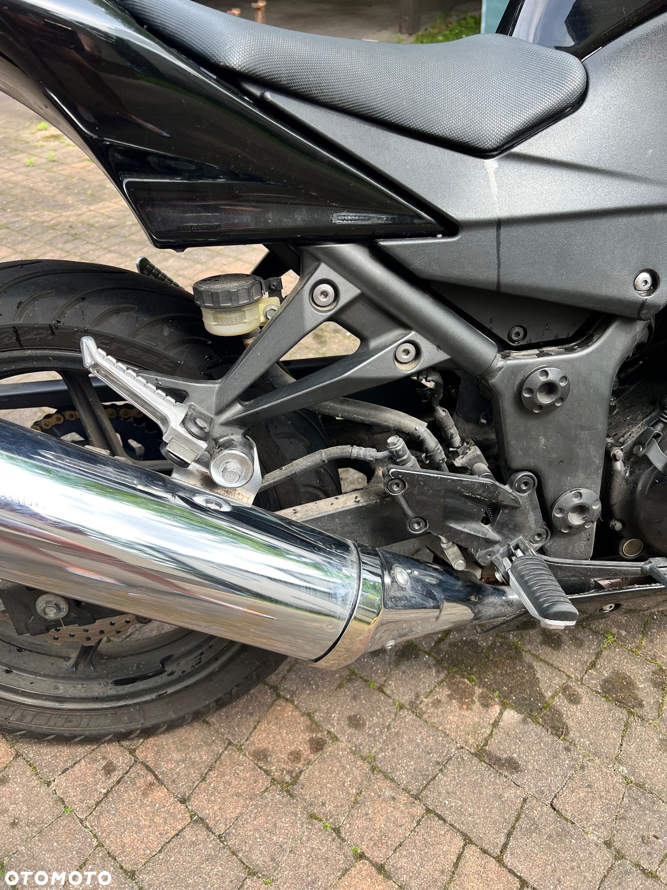 Kawasaki Ninja 250R - 11