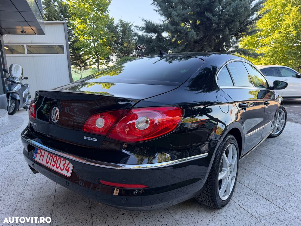 Volkswagen Passat 2.0 Blue TDI SCR Highline - 3