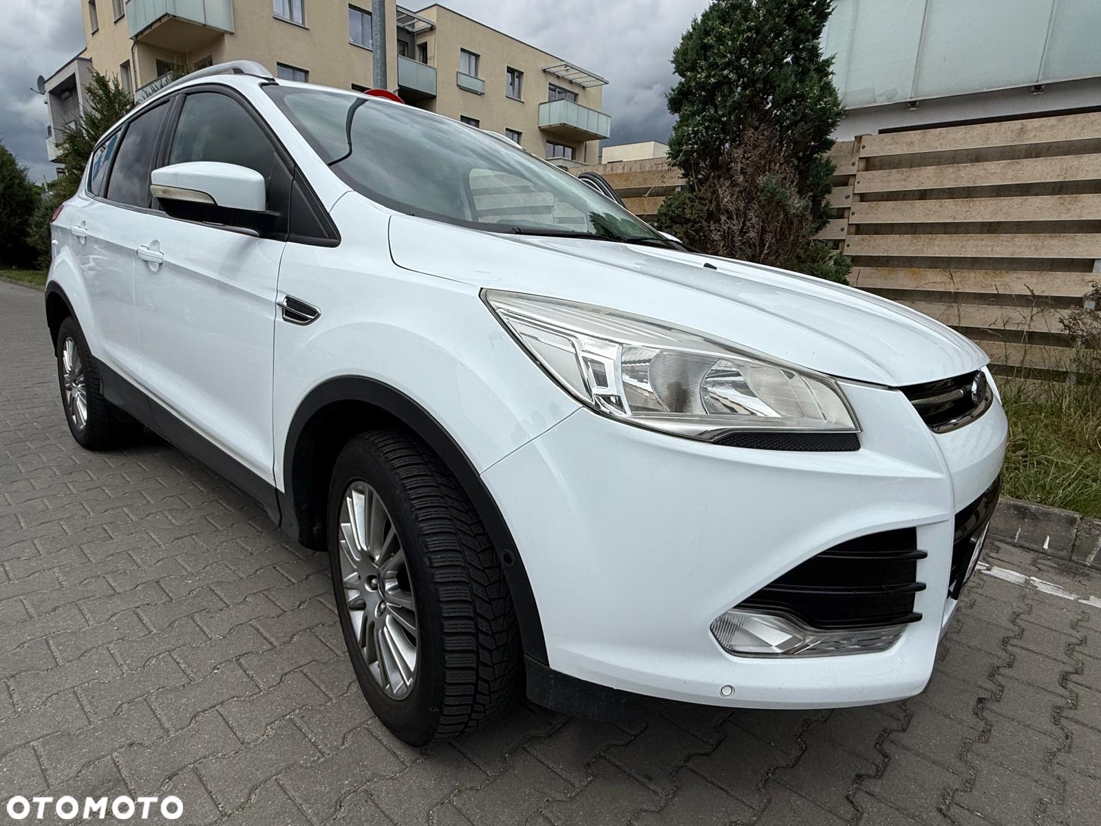 Ford Kuga 2.0 TDCi 4WD Titanium - 25