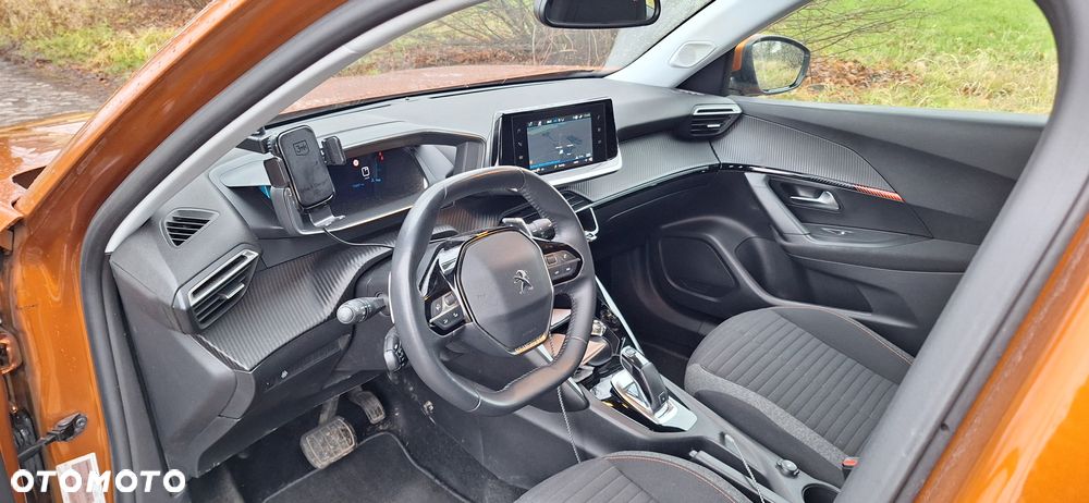 Peugeot 2008 1.5 BlueHDi Allure Pack S&S EAT8 - 14