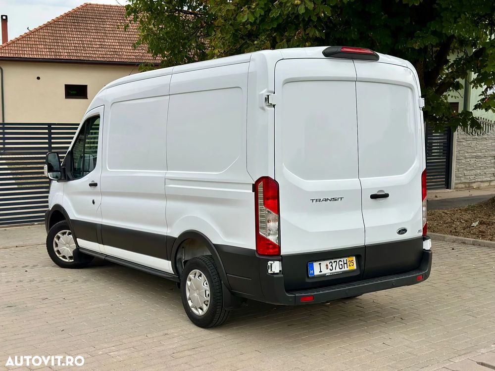 Ford Transit - 4