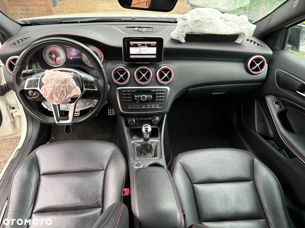 Mercedes-Benz Klasa A 200 AMG Line - 12
