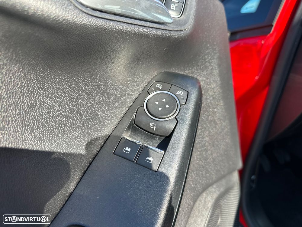 Ford Fiesta 1.0 EcoBoost S&S Titanium - 8