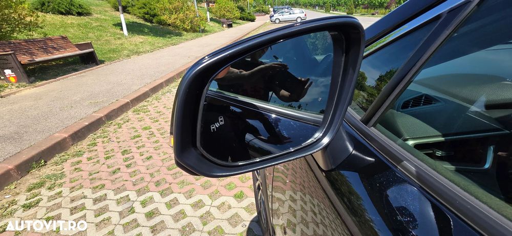 Toyota Corolla Cross 1.8 VVT-i Team Deutschland - 30