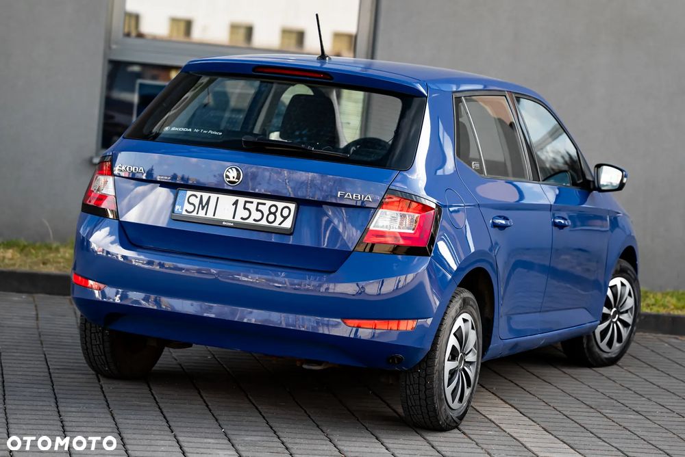 Skoda Fabia - 11
