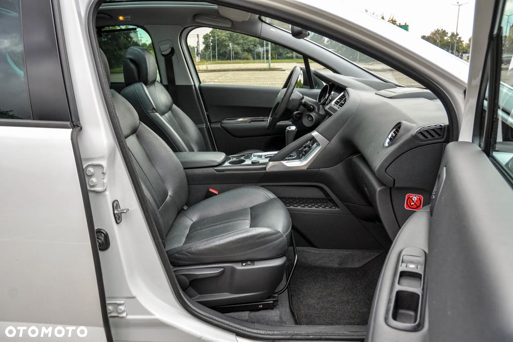 Peugeot 3008 155 THP Automatik Platinum - 10
