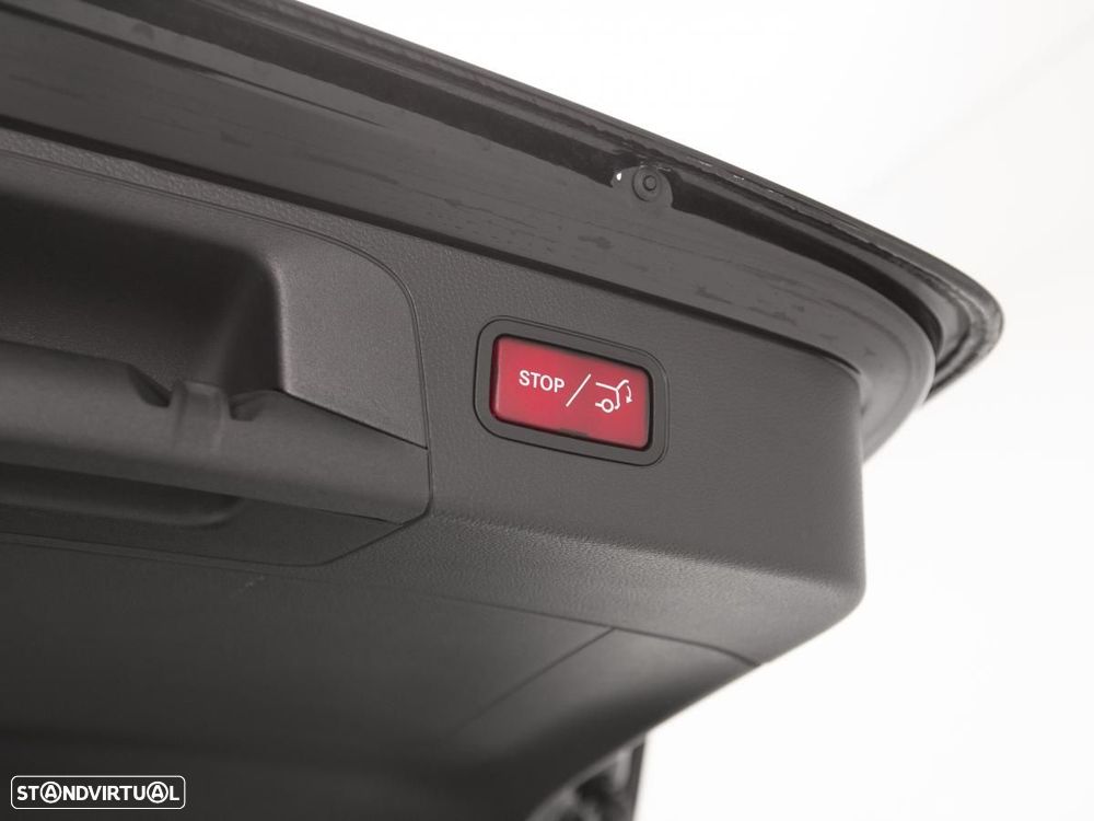 Mercedes-Benz GLC 300 de 4Matic - 16