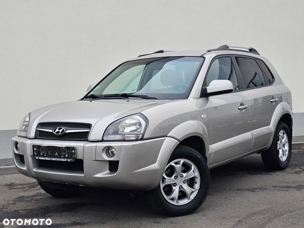 Hyundai Tucson 2.0 2WD GLS - 2