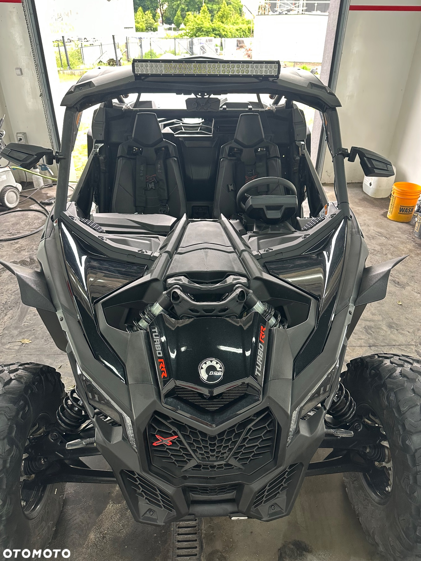 Can-Am Maverick - 11