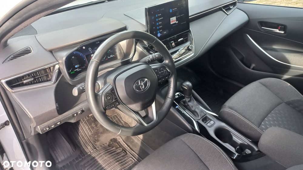 Toyota Corolla 1.8 Hybrid Comfort - 9
