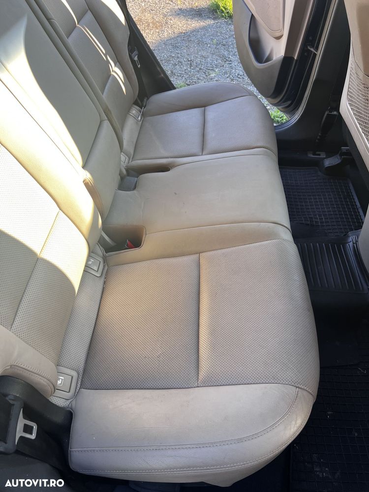 Hyundai Tucson 2.0 CRDI 4WD 6AT Luxury Pack+ - 19