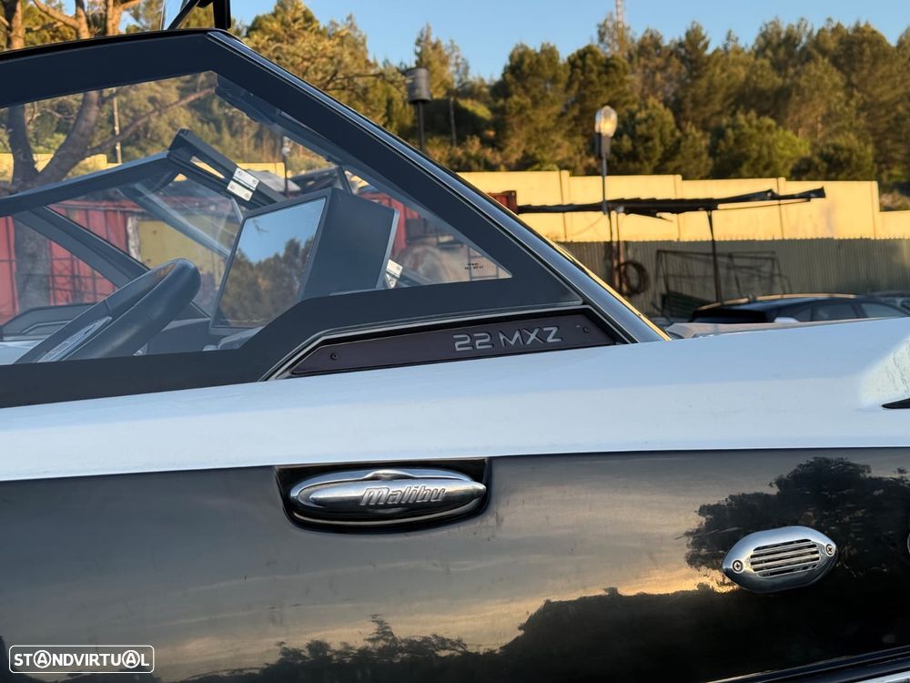 Malibu 22 MXZ - 4