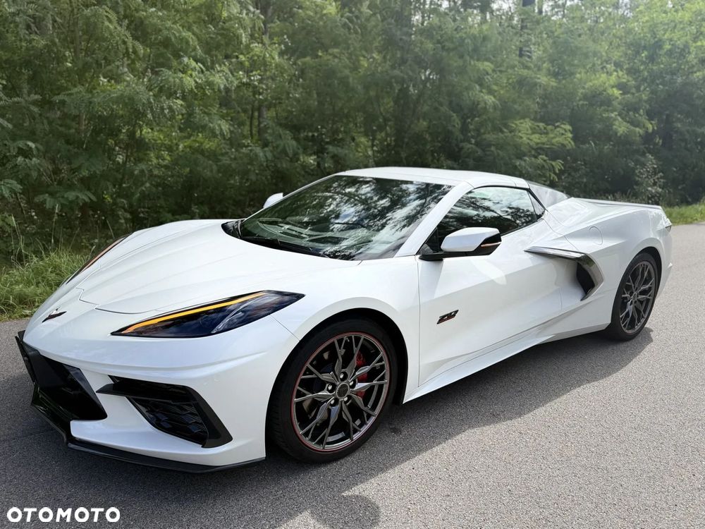 Chevrolet Corvette - 3