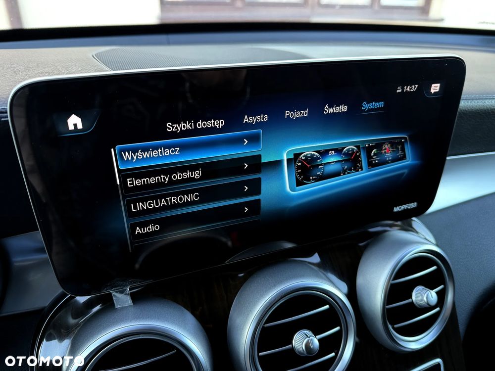 Mercedes-Benz GLC - 33