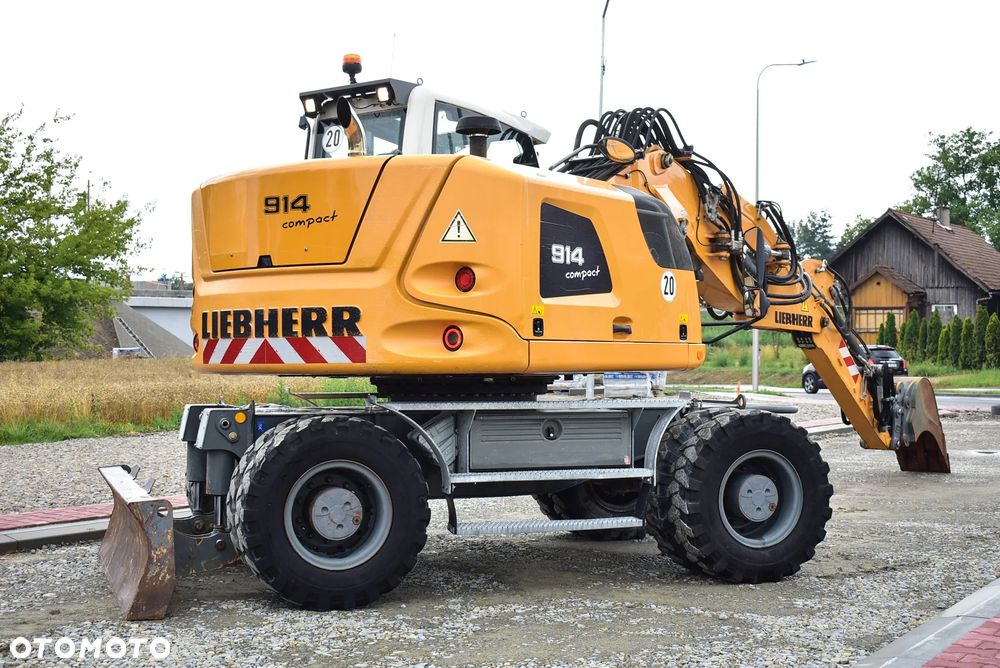 Liebherr A 914 Compact /16.5T. / Ramię 3x łamane/ Bez AdBlue/ Kamera/ Sprowadzona z Niemiec/ Stan wzorowy ! - 21