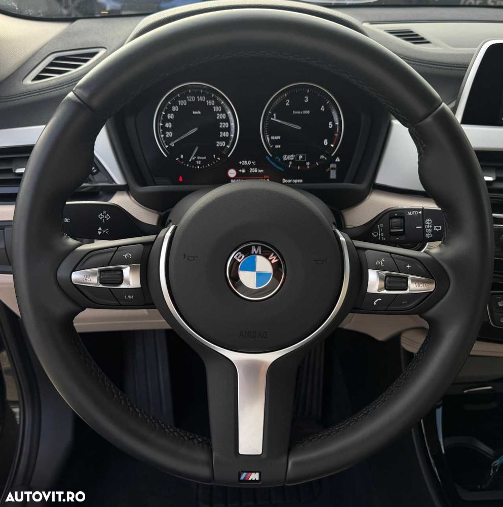 BMW X2 - 25