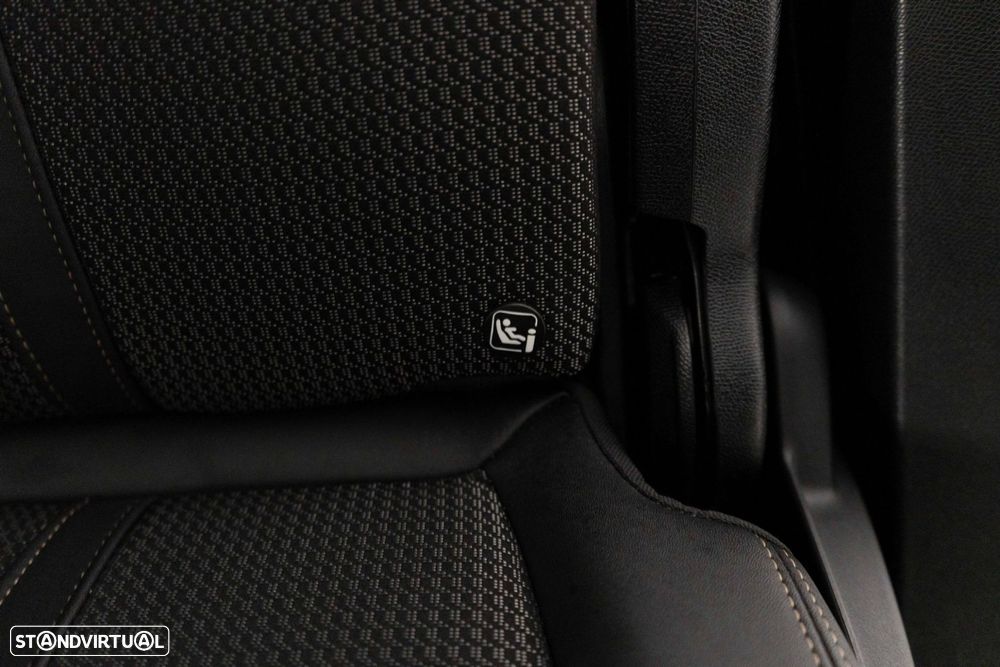 Peugeot 5008 1.2 Hybrid GT e-DCS6 - 12