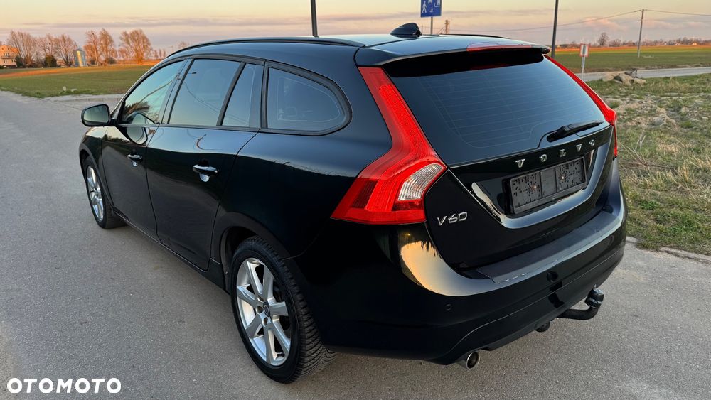 Volvo V60 D3 Linje Business - 16