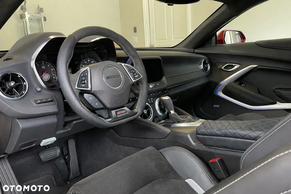 Chevrolet Camaro - 10