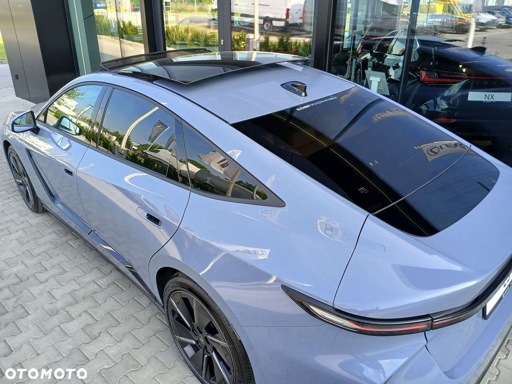 Lexus ES - 24