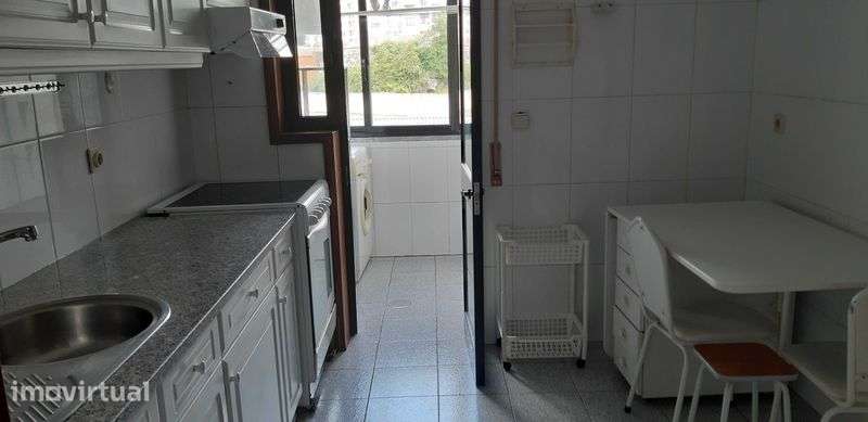 Apartamento T1 próximo do polo universitário - Porto - Grande imagem: 3/3