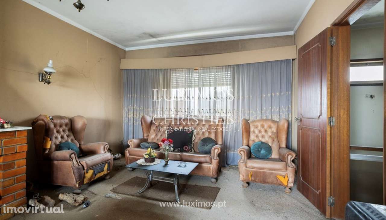 Prédio para reabilitação à venda em Faro, Algarve - Grande imagem: 2/12