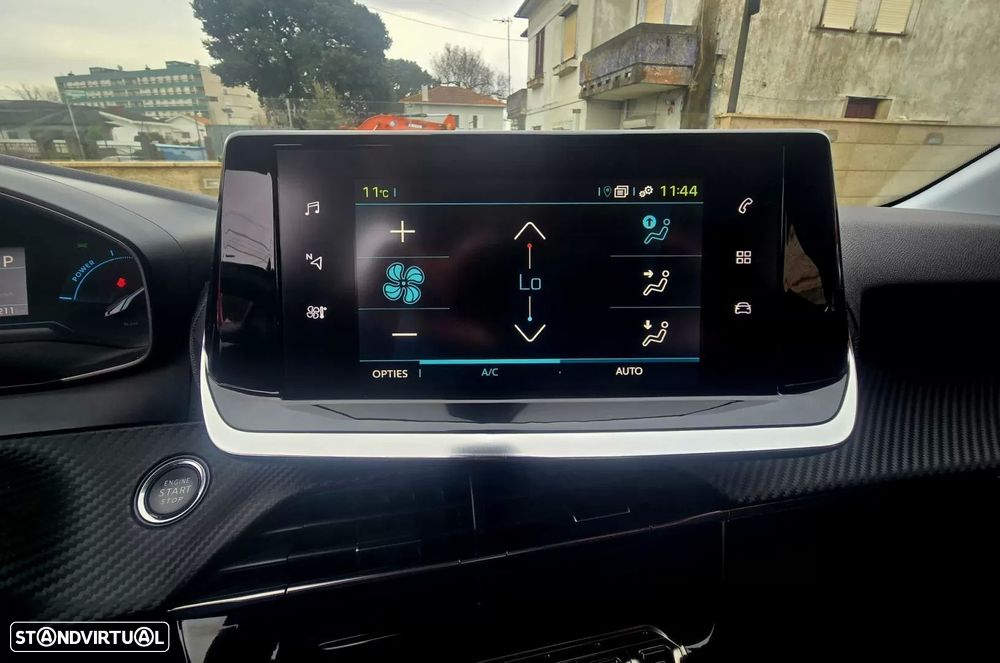 peugeot e-208 ver-50-kwh-active-pack - 26