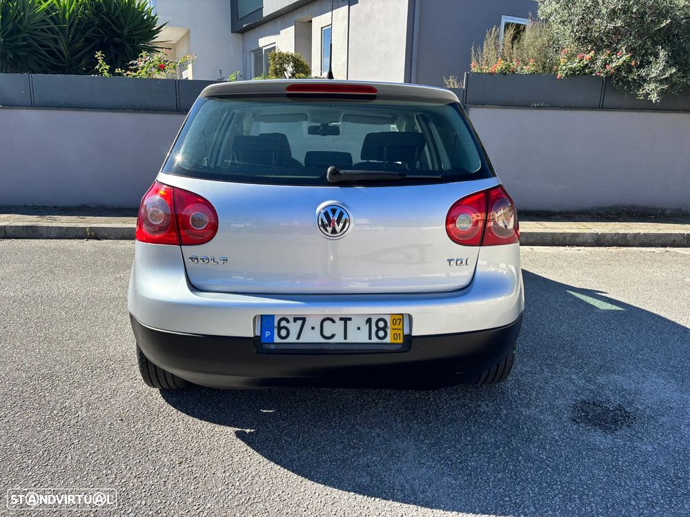 VW Golf 1.9 TDi 6V Confortline - 6