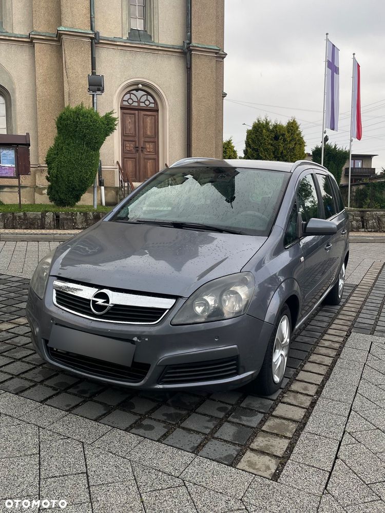 Opel Zafira 1.9 CDTI Cosmo - 1